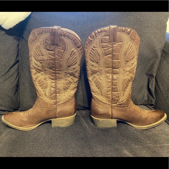 Brown Cowboy Boots - Picture 2 of 5